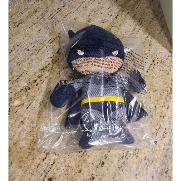 Dc Comics Batman Mesh Fabric 11" Plush Toy - Picture 9 of 9